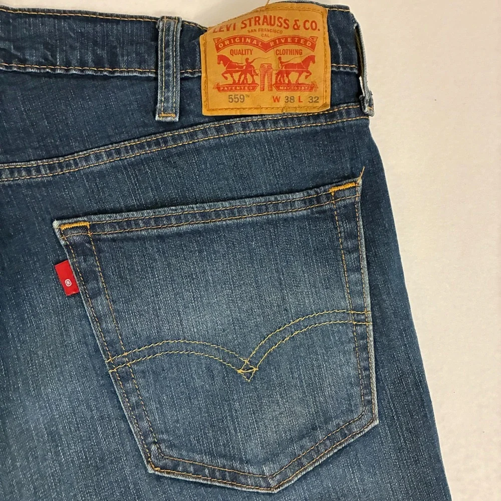 Levis 559 Relaxed Straight‎ Jeans Mens 38x32 (Fits 38x31) Dark Wash Denim Pants